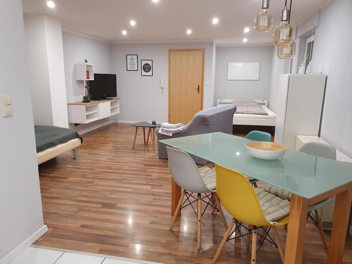 Ferienwohnung Haiber - Remseck Remseck am Neckar Εξωτερικό φωτογραφία